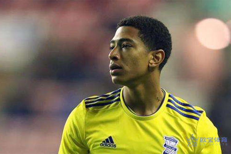 里昂迎德甲关键赛，窗口期止住颓势，底气十足，身体对抗强度拉满的简单介绍-英雄联盟S15赛